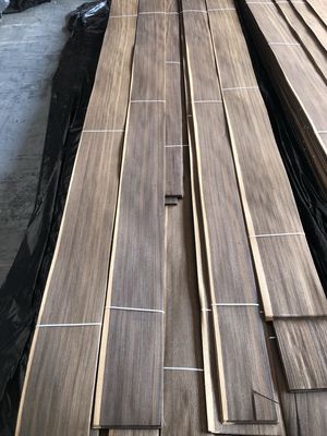 Heißer Verkauf, geräuchertes Eichenfurnier, A/AA-Holzplatte, natürliche Furniere, dekoratives Eichenholzfurnier aus Eiche, 0,3 mm, 0,45 mm, 0,5 mm
